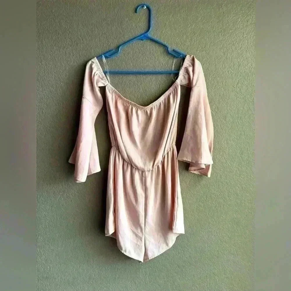 Blue Blush Romper Off The Shoulder Size Small Pink/Blush Shade